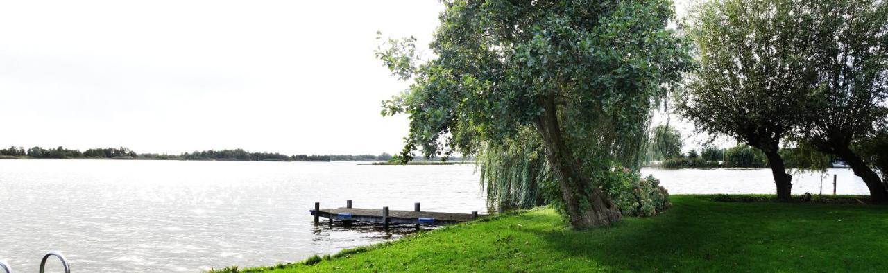 Reeuwijkse Plassen Ngoại thất bức ảnh